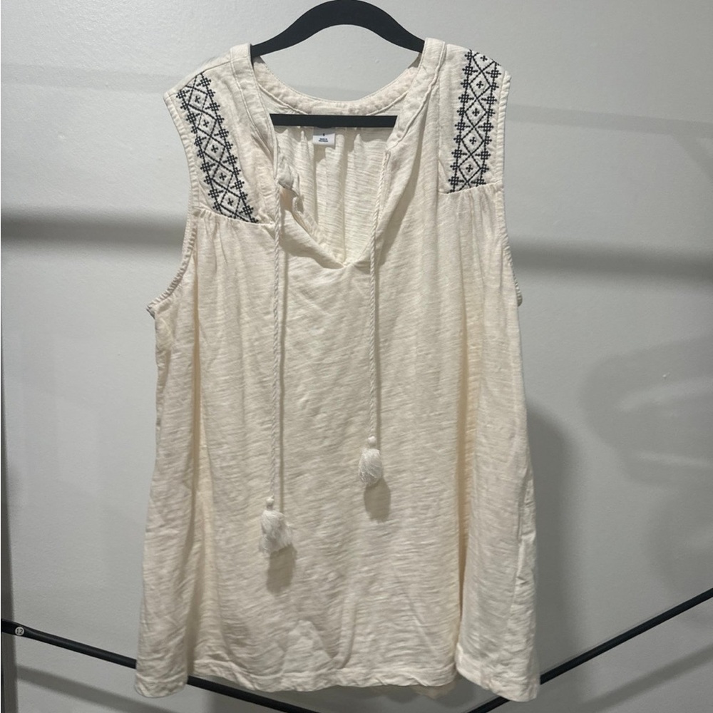 Sleeveless Ivory Top with Embroidered Details
